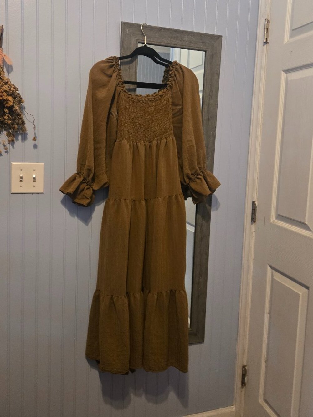 Golden/Brown Smocked, Cottage Core Dress Women's L w/ Pockets